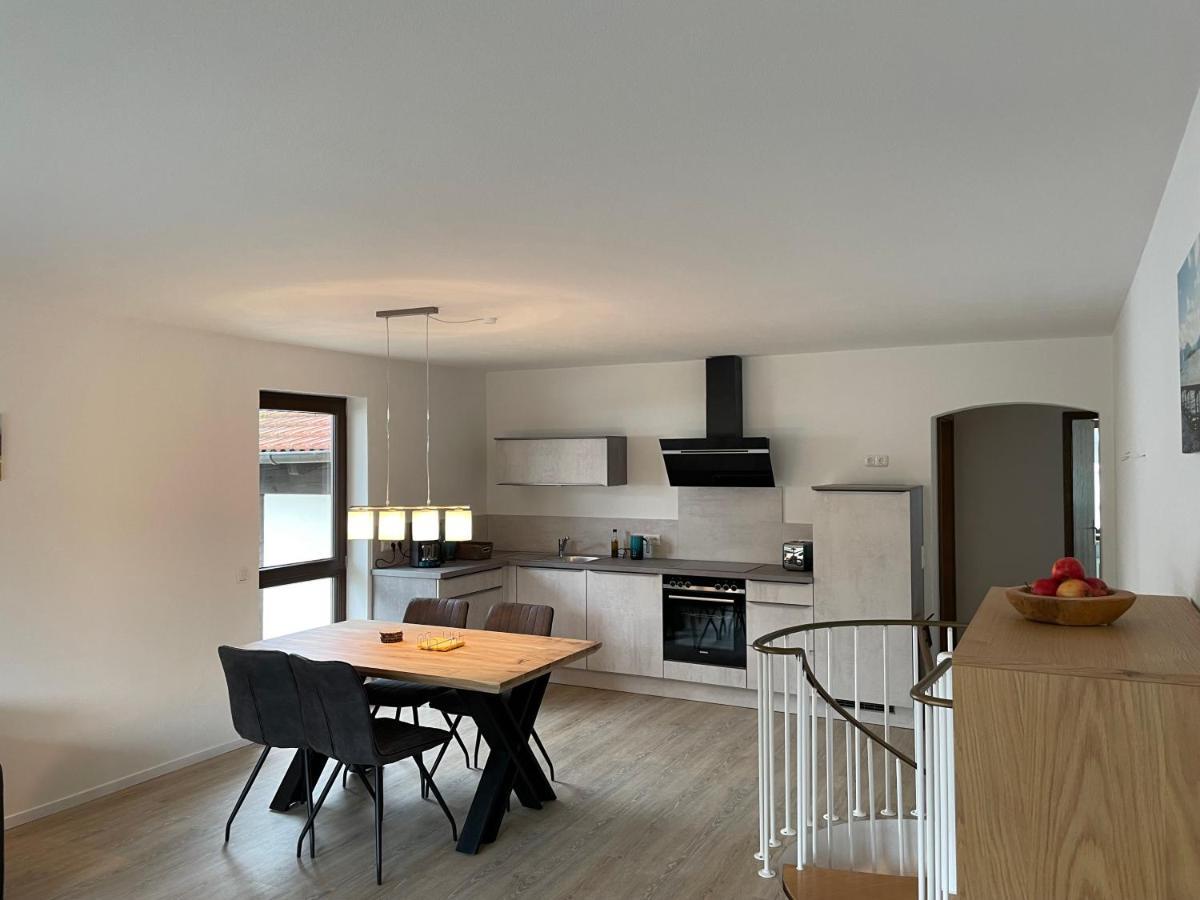 Grosszuegiges Domizil, 90Qm, Mit Terrasse, Garten, Infrarotkabine Und Garage Marquartstein Zewnętrze zdjęcie