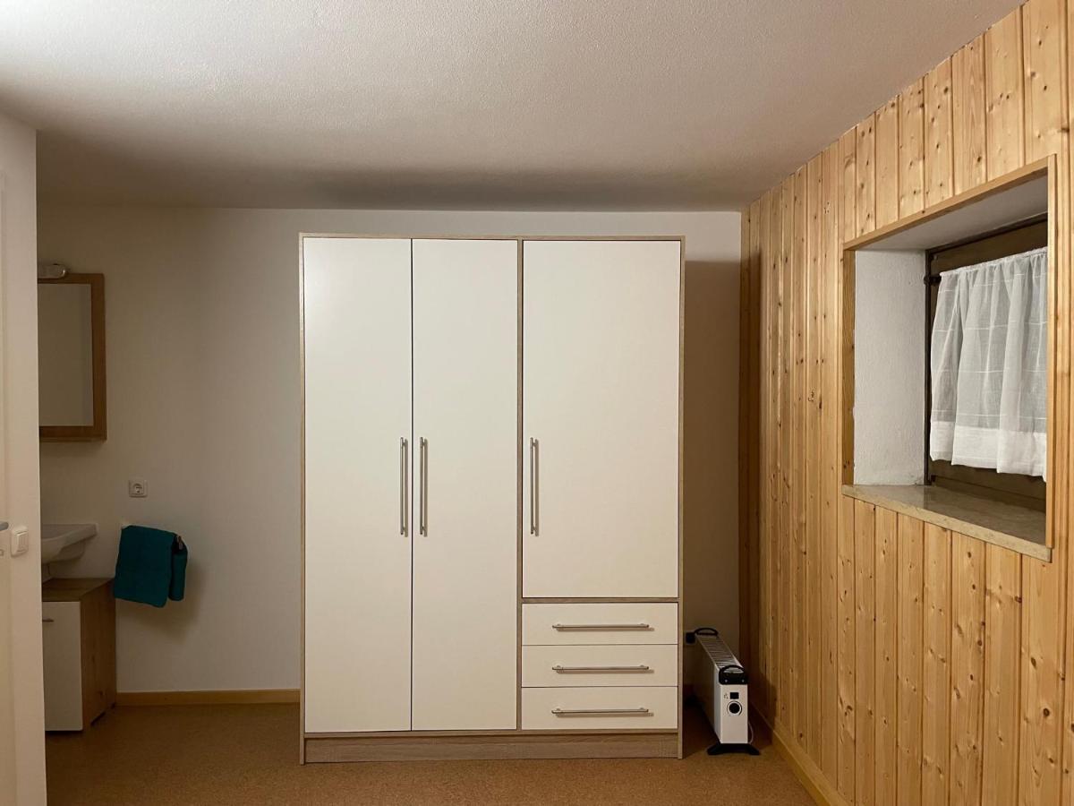 Grosszuegiges Domizil, 90Qm, Mit Terrasse, Garten, Infrarotkabine Und Garage Marquartstein Zewnętrze zdjęcie